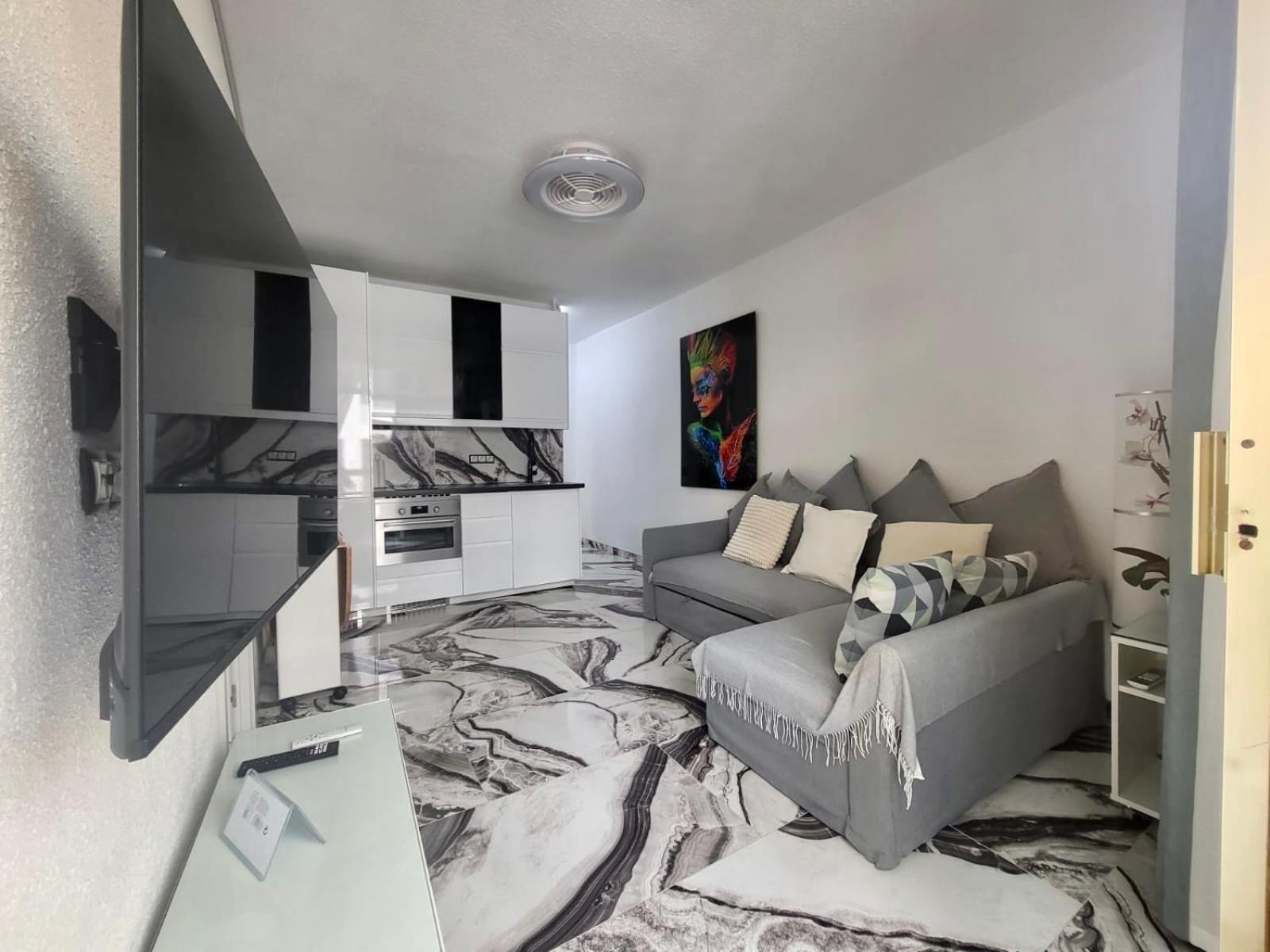2 Bedrooms Flat + Balcony + Parking At Las Canteras Beach Las Palmas de Gran Canaria Exterior photo