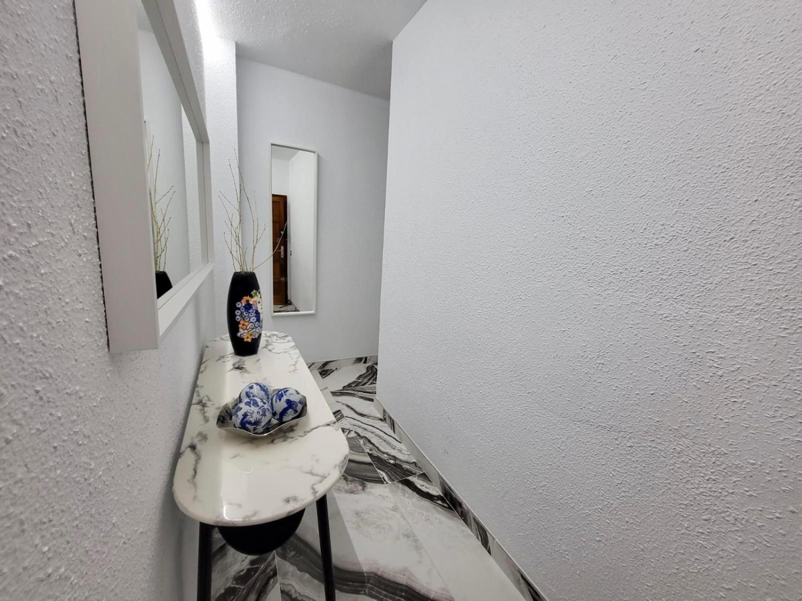 2 Bedrooms Flat + Balcony + Parking At Las Canteras Beach Las Palmas de Gran Canaria Exterior photo