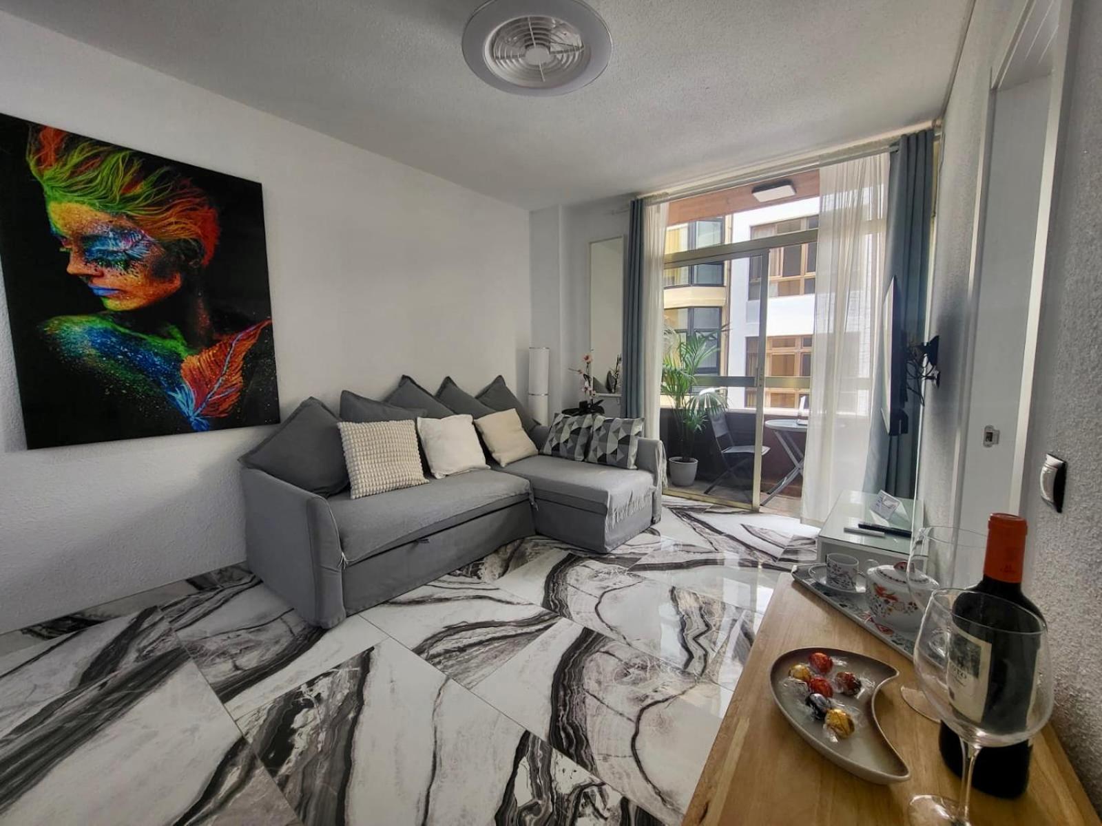 2 Bedrooms Flat + Balcony + Parking At Las Canteras Beach Las Palmas de Gran Canaria Exterior photo